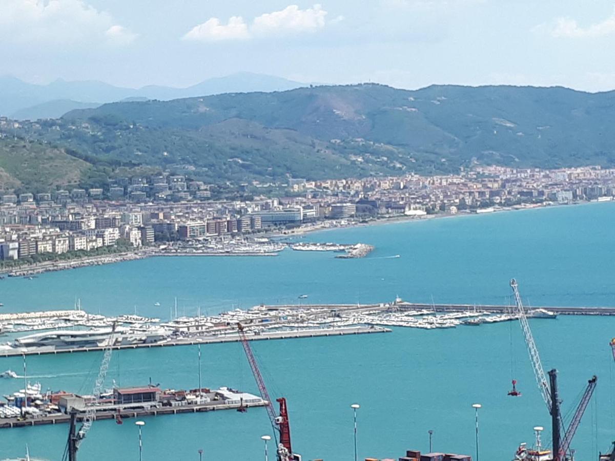 Salerno Centraal Apartment Екстер'єр фото