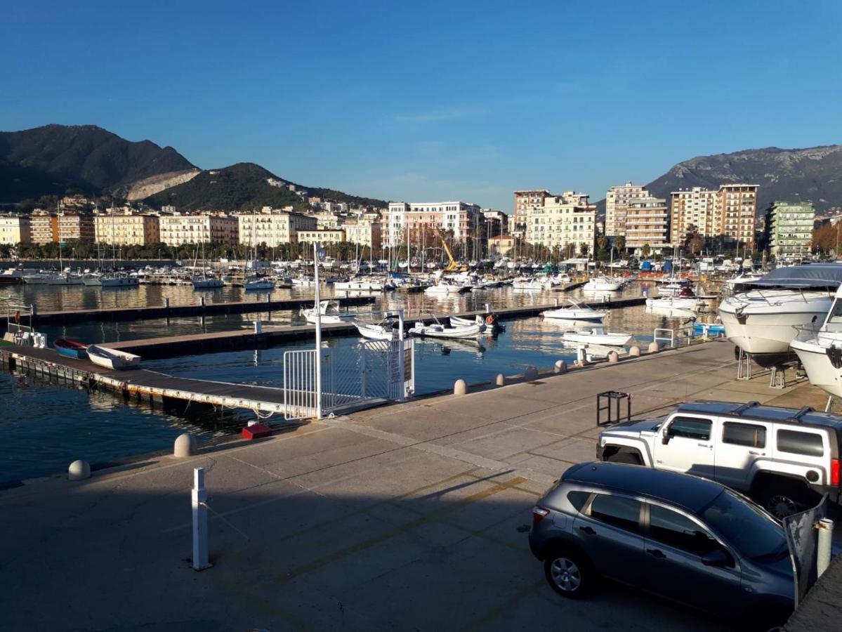 Salerno Centraal Apartment Екстер'єр фото