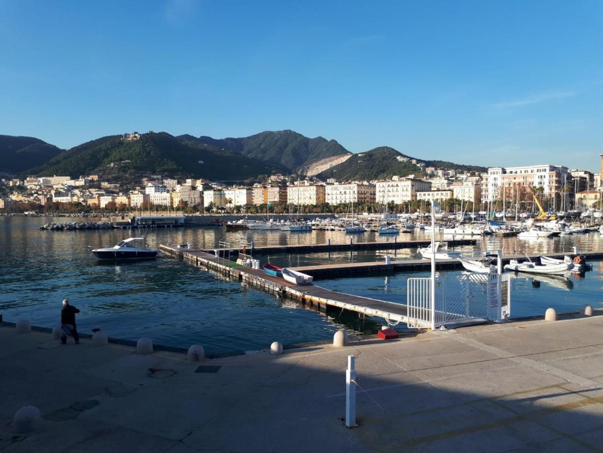 Salerno Centraal Apartment Екстер'єр фото