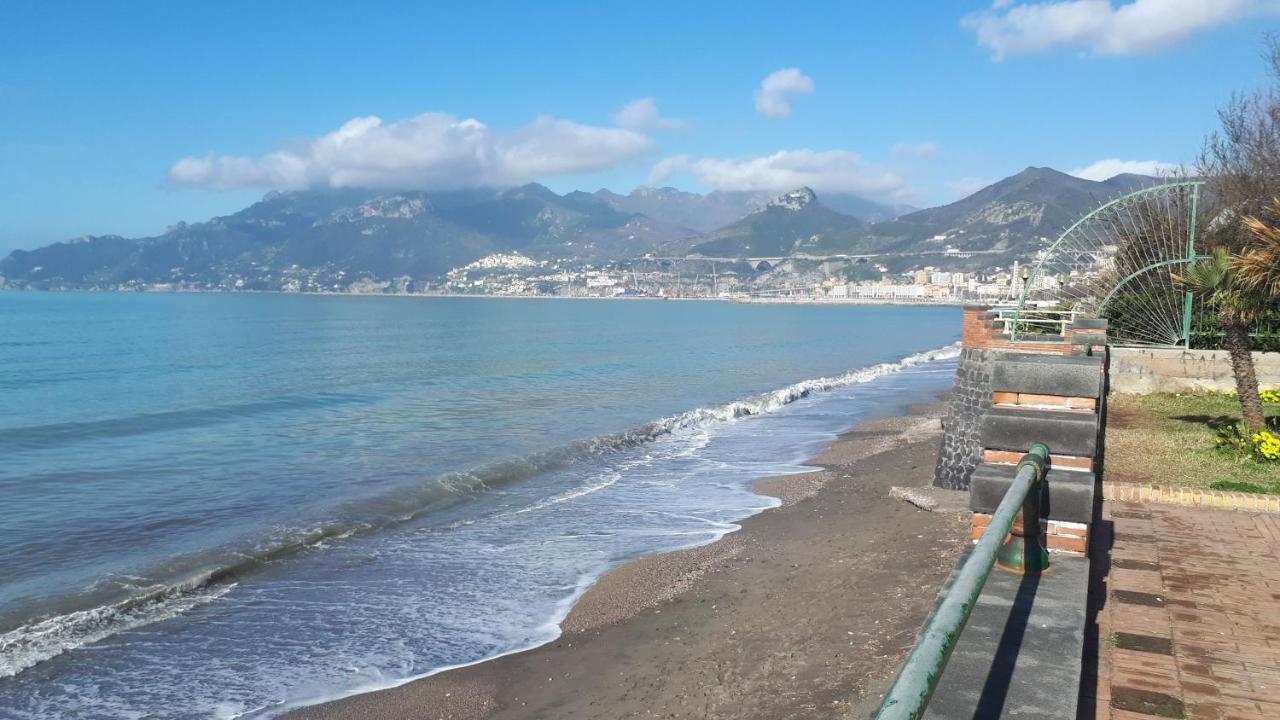 Salerno Centraal Apartment Екстер'єр фото